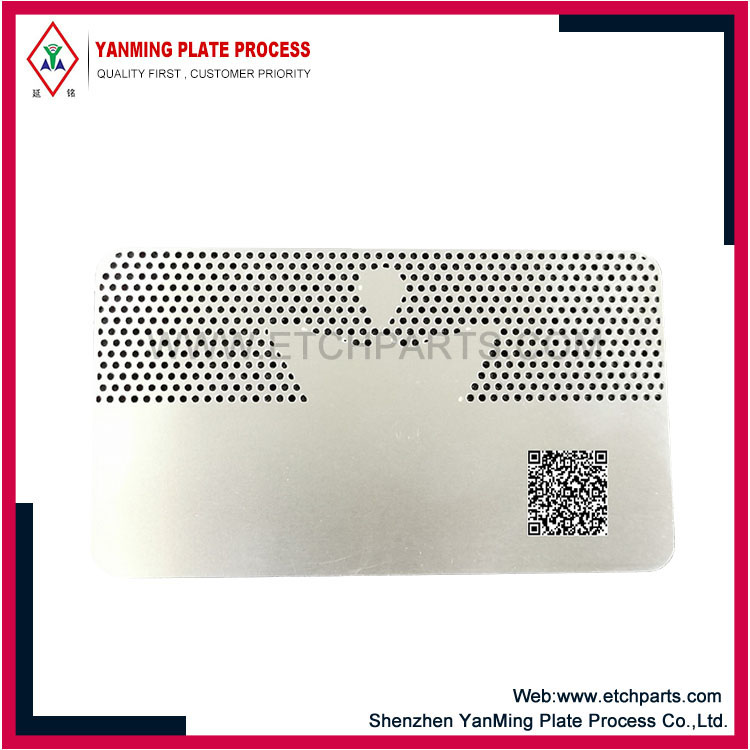 Verifique os ângulos das fotos quanto à folga do trilho do assento, varredura do pedal e zonas de airbag.